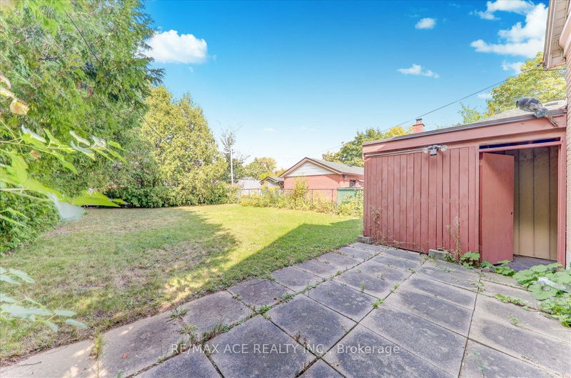 58 Beacon Rd  Toronto, M1P 1G7 | Image 30