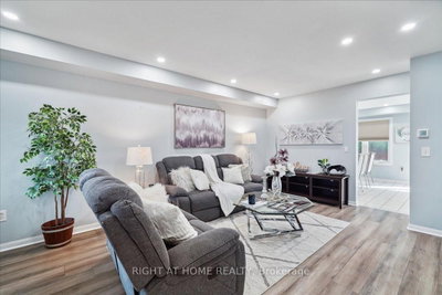 38 Greengrove Way — photo 6