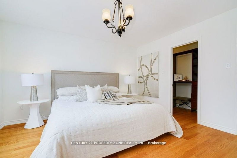 126 Meighen Ave  Toronto, M4B 2H9 | Image 23