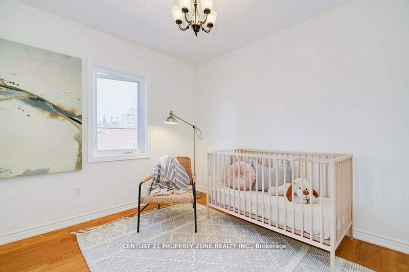 126 Meighen Ave  Toronto, M4B 2H9 | Image 37