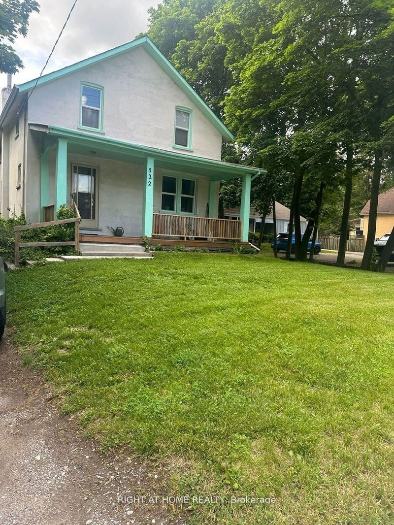 home for lease on 522 Kingston Road W
