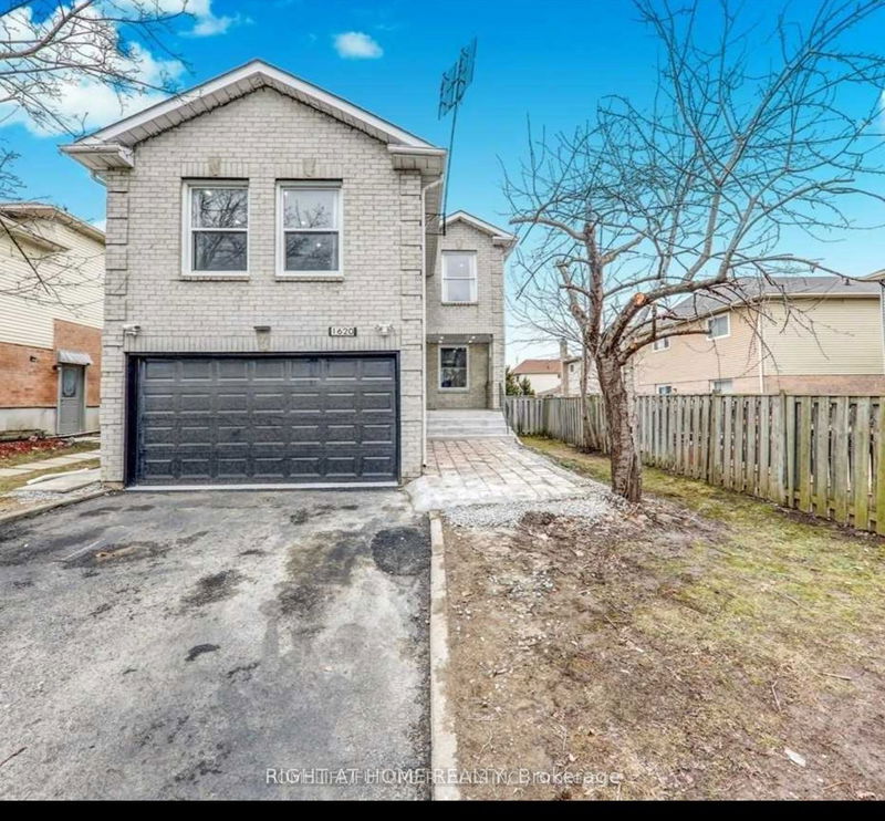 home for lease on MAIN-1620 Mcbrady Crescent