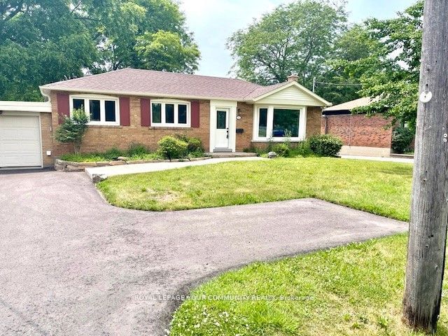 home for lease on Main-312 Cochrane Street
