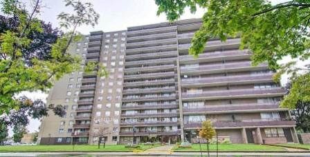 home for lease on 209-180 Markham Road