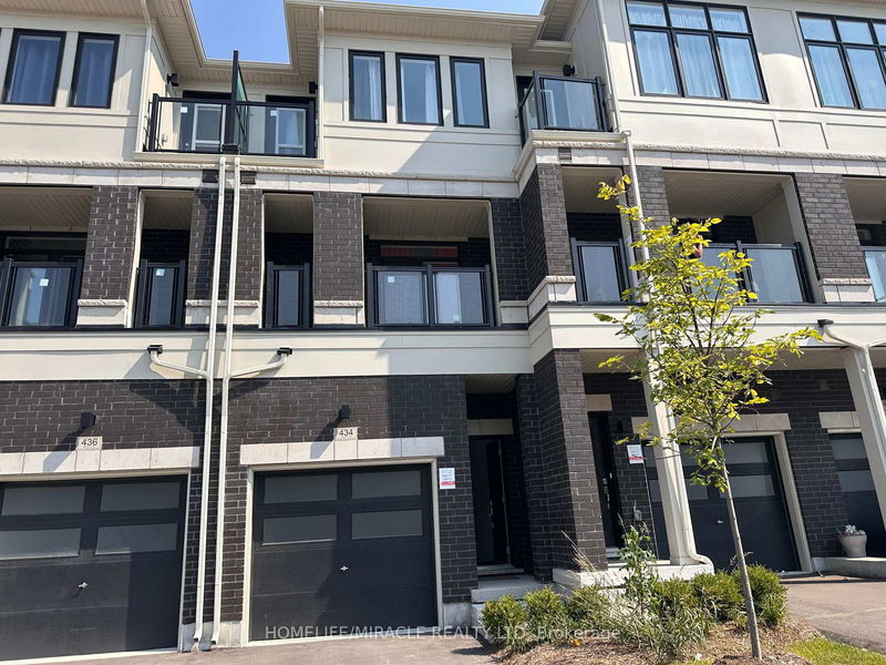 home for lease on 434 Okanagan Path