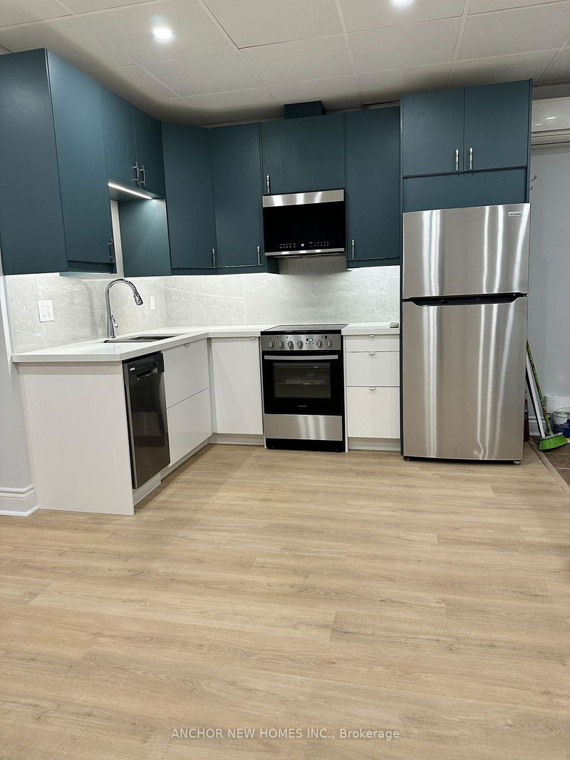 home for lease on 200-1944 QUEEN Street E