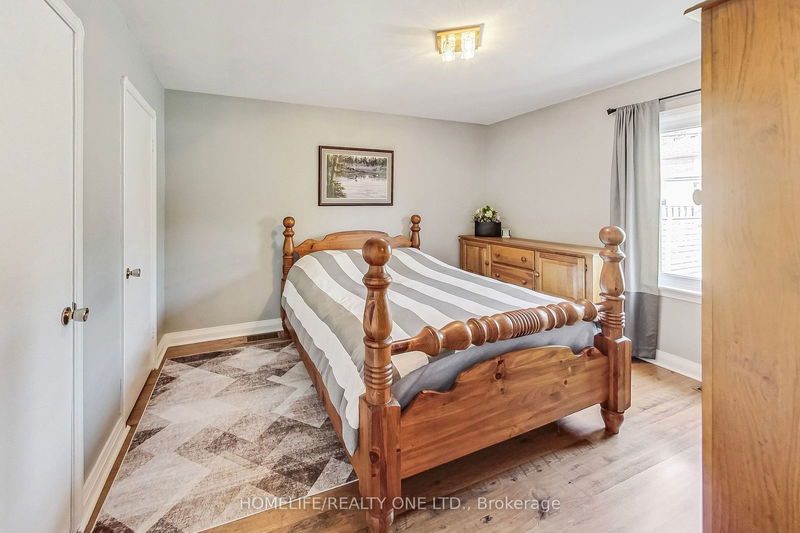 1015 Victoria Park Ave  Toronto, M4B 2J7 | Image 12