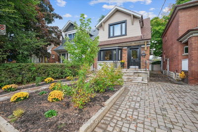 17 Lesmount Ave  Toronto, M4J 3V5 | Image 1