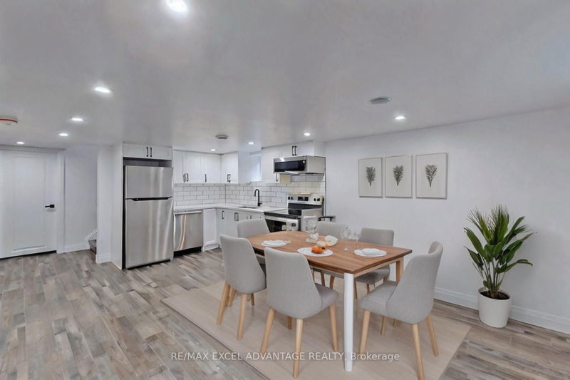 home for lease on Lower-45 Central Park Boulevard