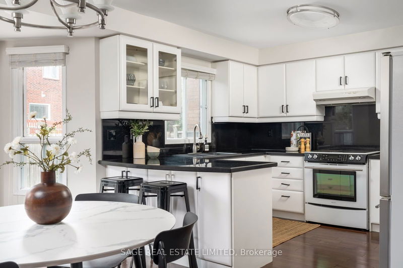 113 Gennela Sq  Toronto, M1B 5A6 | Image 5