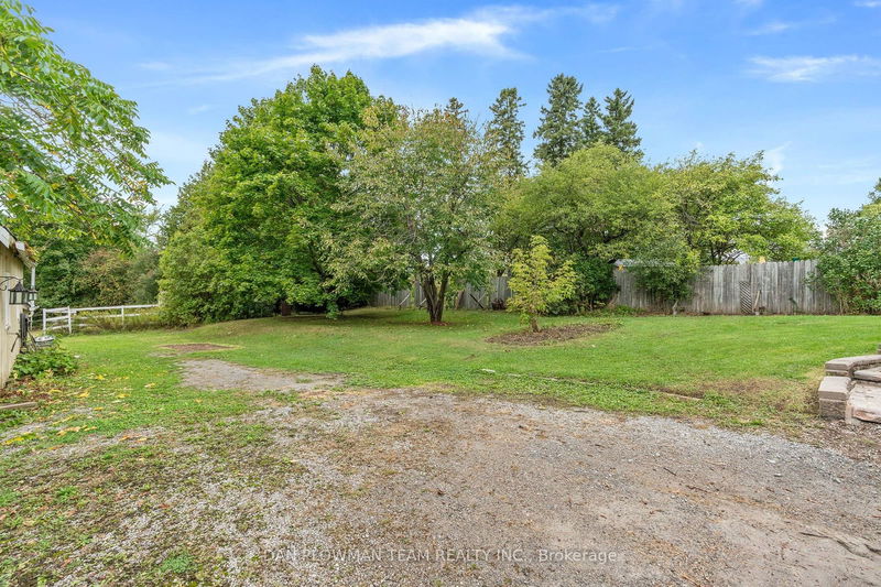 5274 Old Brock Rd  Pickering, L1Y 1A1 | Image 36