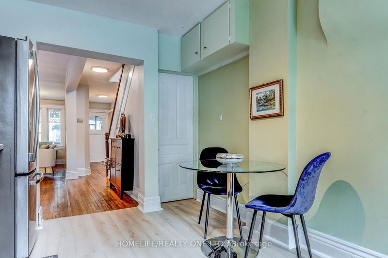 62 Kent Rd  Toronto, M4L 2X6 | Image 16