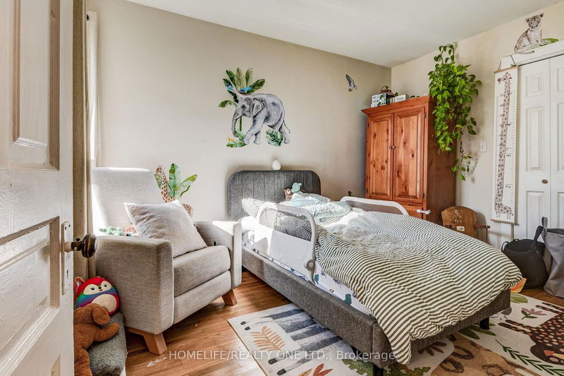 62 Kent Rd  Toronto, M4L 2X6 | Image 25