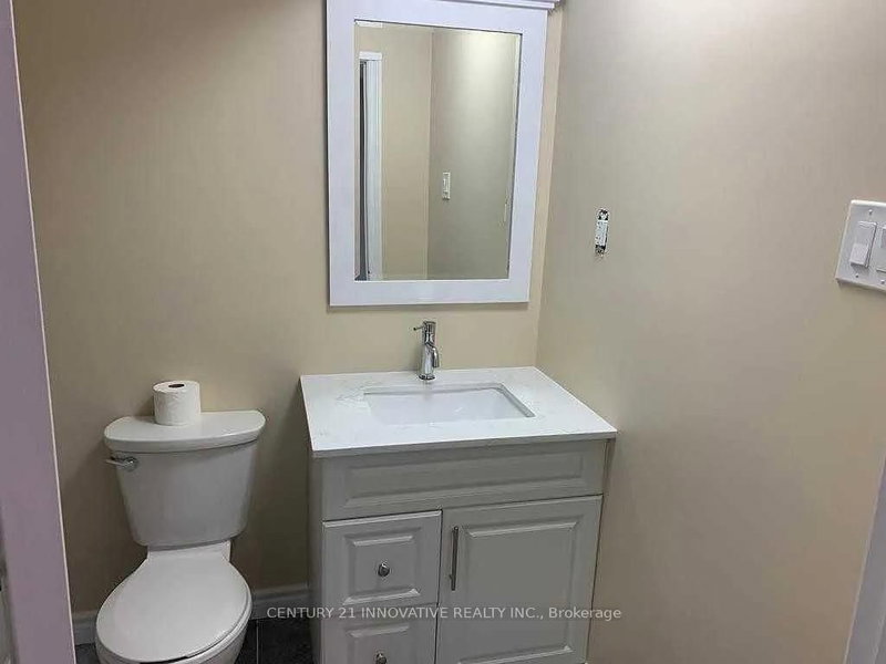 105 Stockell Cres, Ajax, L1T 0M4 | Image 3