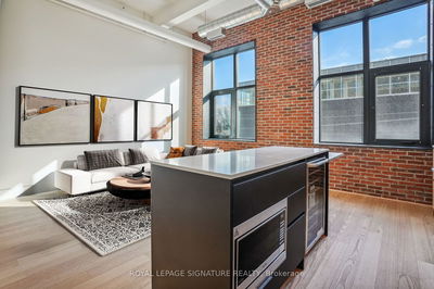  403 - 150 Logan Ave  Toronto, M4M 0E4 | Image 1