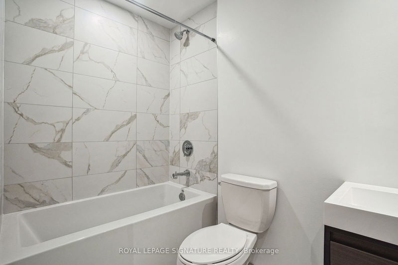  403 - 150 Logan Ave  Toronto, M4M 0E4 | Image 22