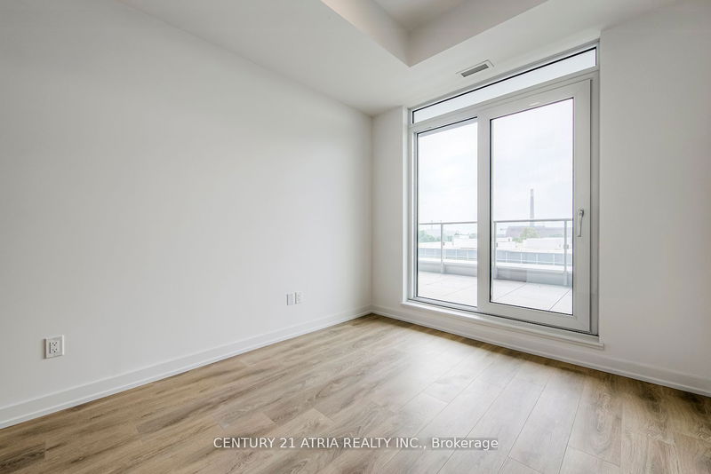  705 - 150 Logan Ave  Toronto, M4M 1C3 | Image 6