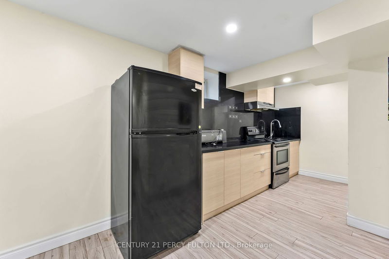 66 Kings Cres  Ajax, L1S 2M3 | Image 24