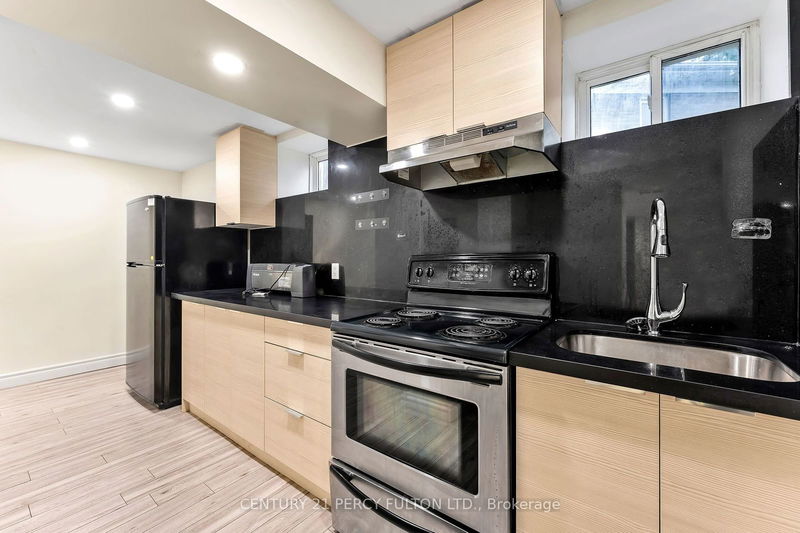 66 Kings Cres  Ajax, L1S 2M3 | Image 25