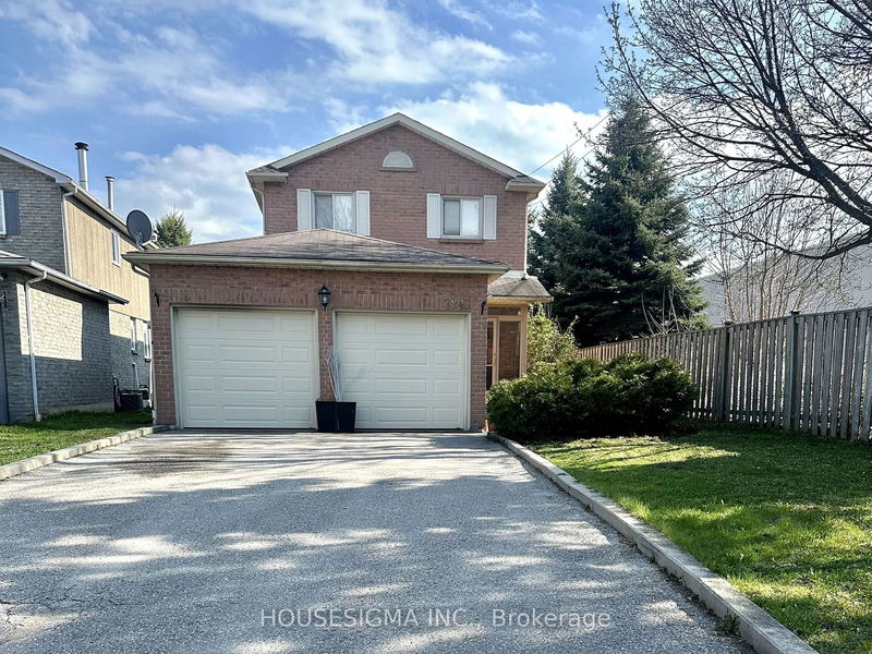 1841 Banbury Crt  Pickering, L1V 6H3 | Image 2