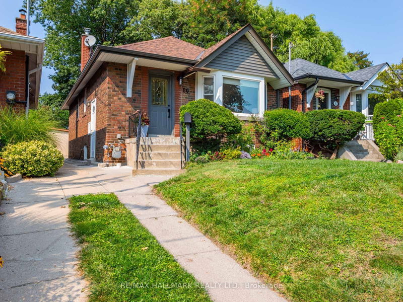 80 Wildwood Cres  Toronto, M4L 2K7 | Image 1