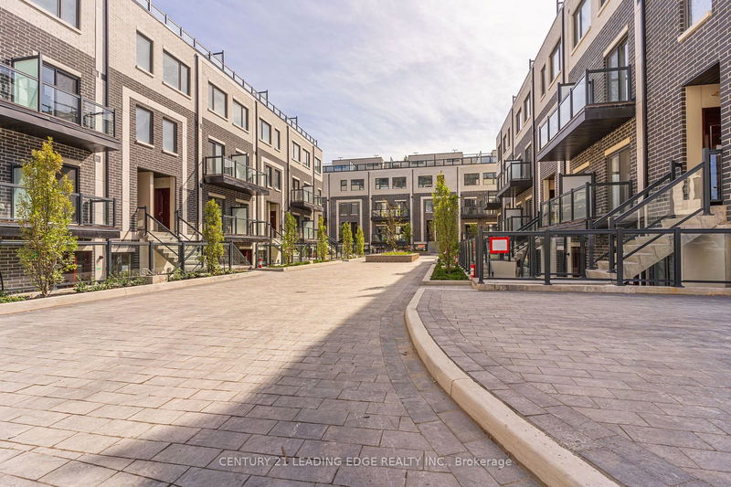 home for lease on C2-105-3427 Sheppard Avenue