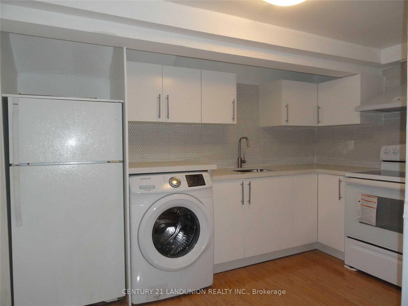 Bsmt - 36 Roundwood Crt, Toronto, M1W 1Z2 | Image 3