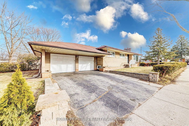 1 Millmere Dr  Toronto, M1G 2A9 | Image 2