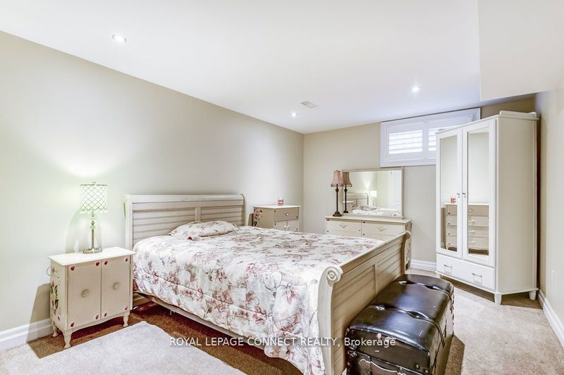 1880 Spruce Hill Rd  Pickering, L1V 1S7 | Image 31