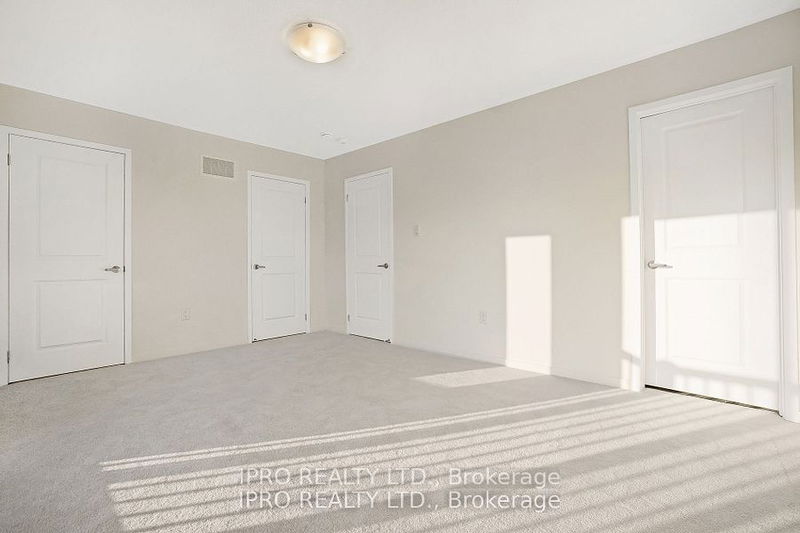 727 Heathrow Path  Oshawa, L1K 3G4 | Image 9