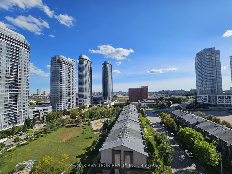  1115 - 275 Village Green Sq  Toronto, M1S 0L8 | Image 2