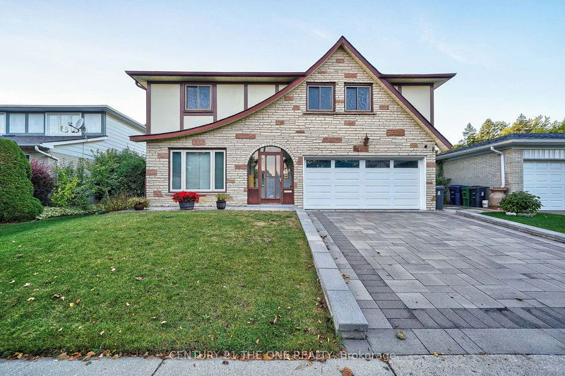 home for lease on 54 Marblemount Crescent