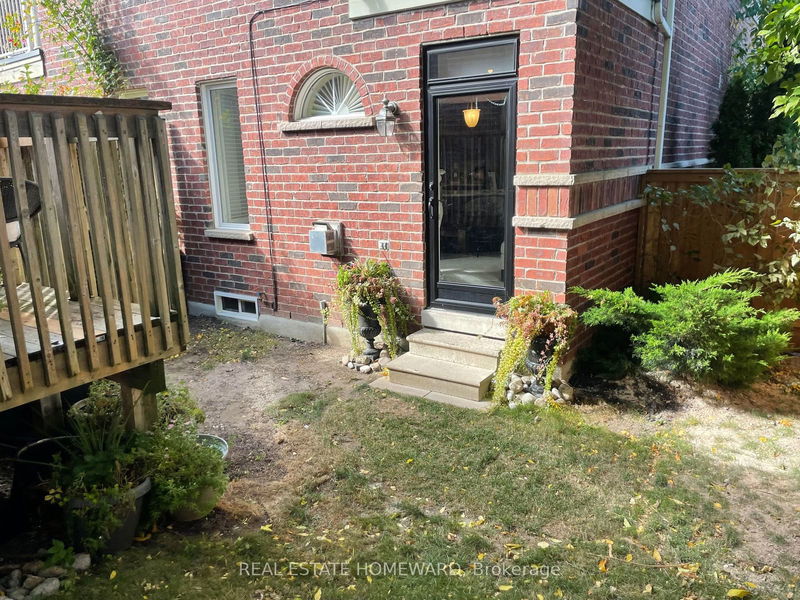 59 Belleville St  Toronto, M4E 3X9 | Image 4