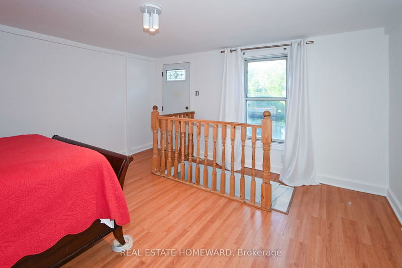 204 Gledhill Ave  Toronto, M4C 5L1 | Image 13