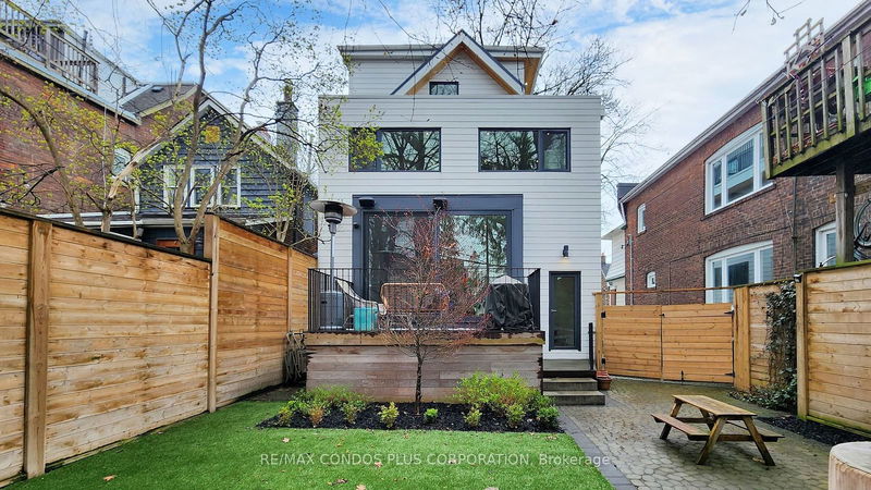 52 Fernwood Park Ave  Toronto, M4E 3G1 | Image 38