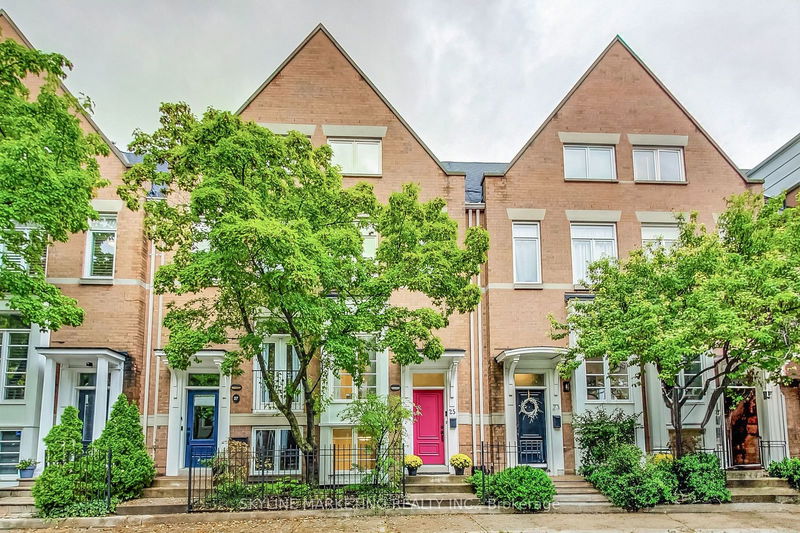 25 East York Ave  Toronto, M4K 3Z8 | Image 1