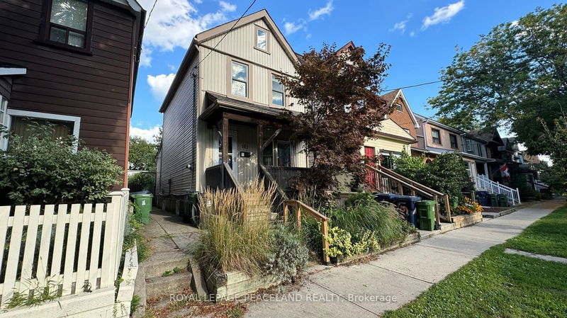 home for lease on 161 Parkmount Road