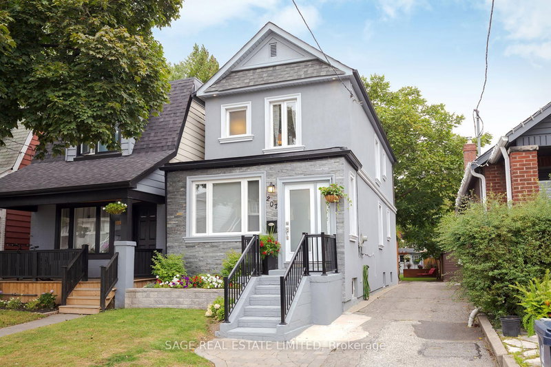 Lower - 207 Cedarvale Ave, Toronto, M4C 4K3 | Image 2