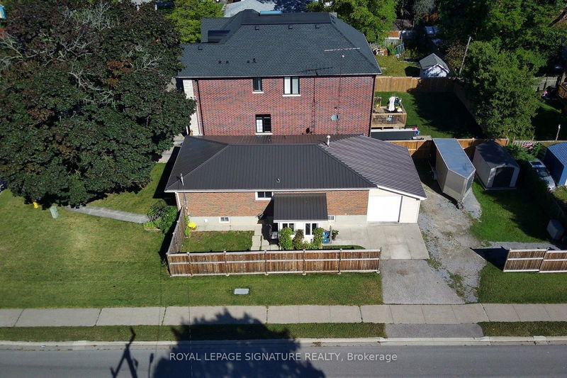 733 Hillview Cres  Pickering, L1W 2R9 | Image 38