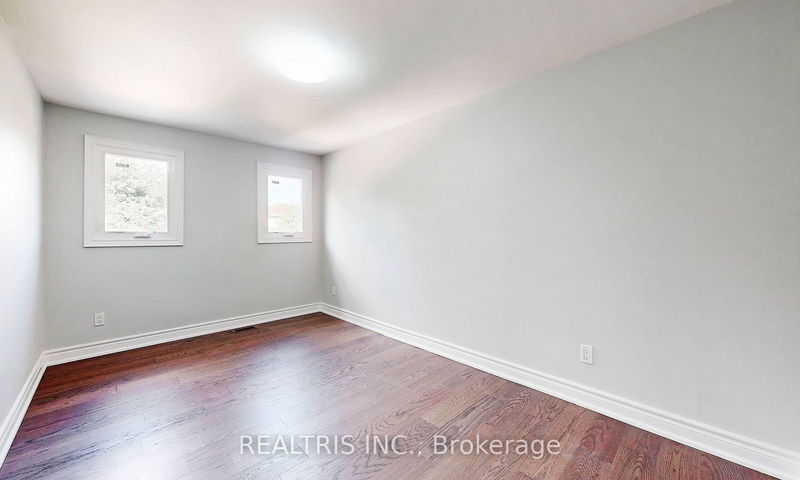 113 Bassett Blvd N Whitby, L1N 7W9 | Image 21