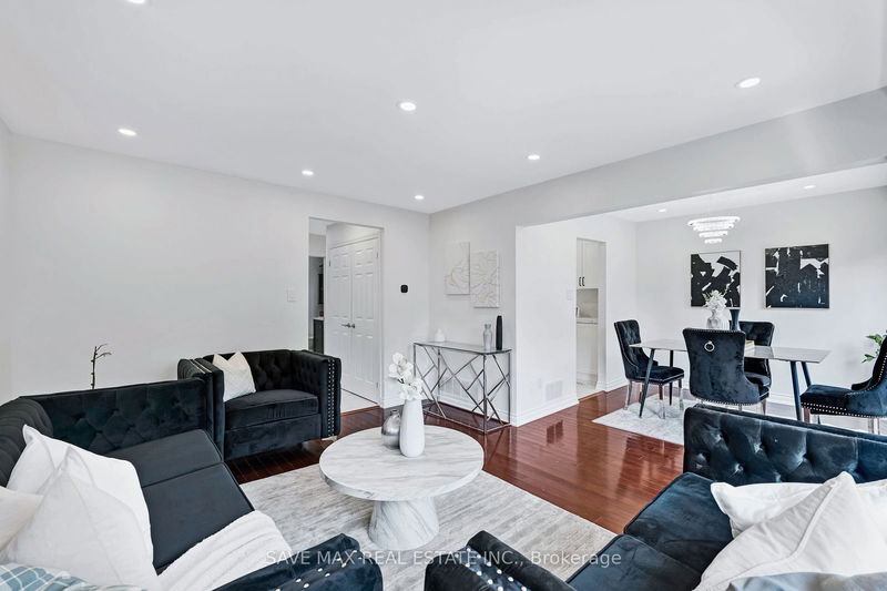 145 East Ave  Toronto, M1C 3K1 | Image 12