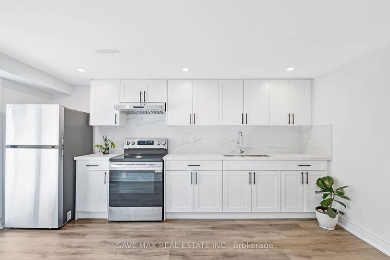 145 East Ave  Toronto, M1C 3K1 | Image 30