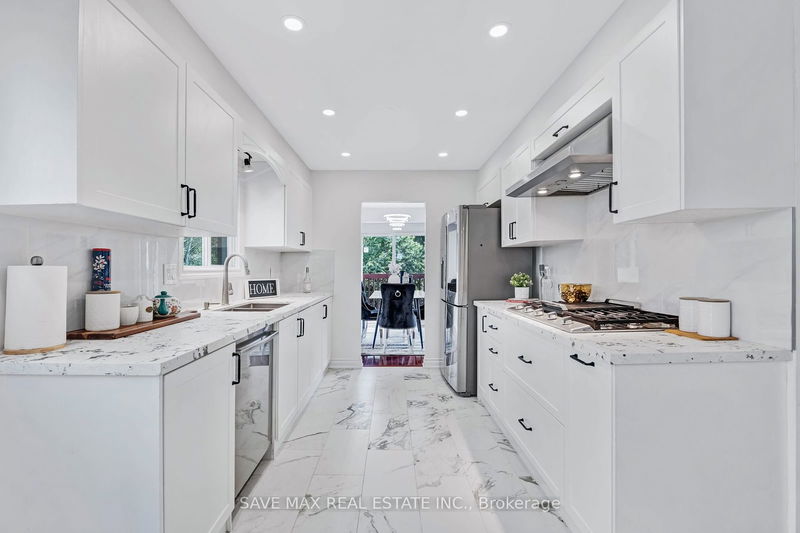 145 East Ave  Toronto, M1C 3K1 | Image 6