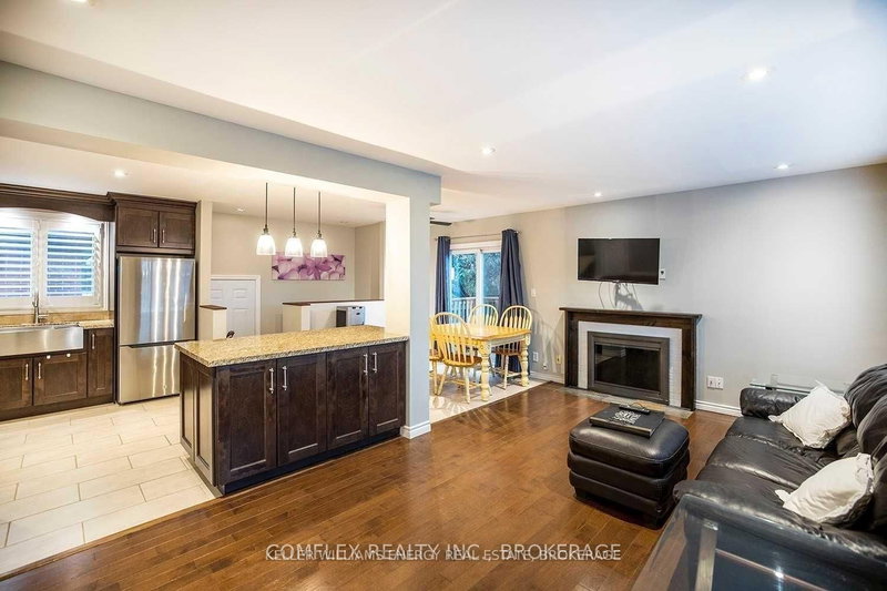 488 Beurling Ave, Oshawa, L1J 2Z9 | Image 3