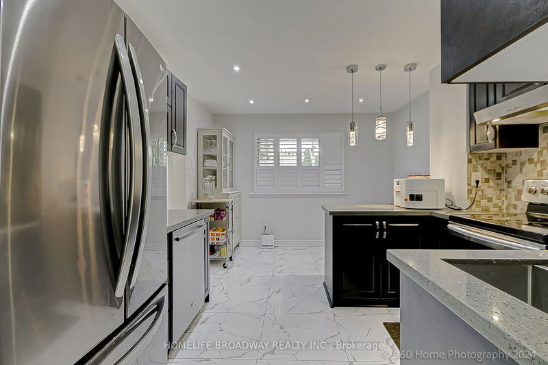 9 Green Spring Dr  Toronto, M1V 2A9 | Image 12