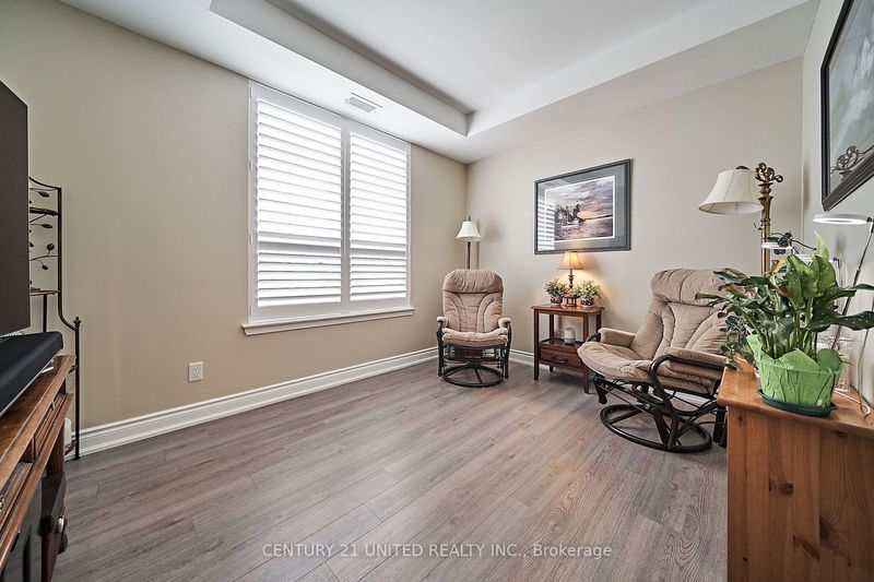  315 - 21 Brookhouse Dr  Clarington, L1B 0V4 | Image 17