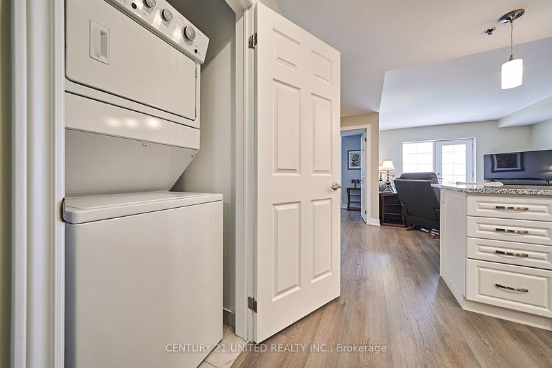  315 - 21 Brookhouse Dr  Clarington, L1B 0V4 | Image 32