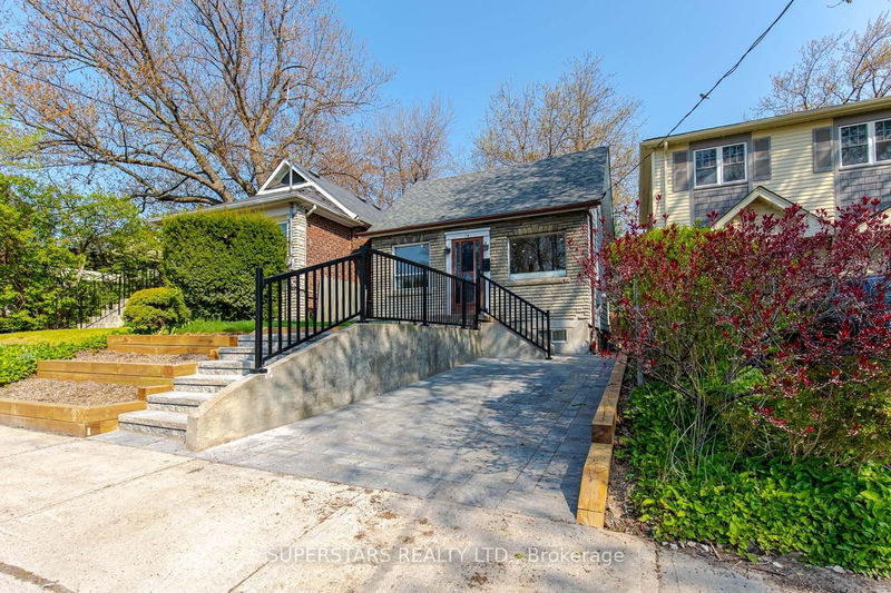 14 Pinegrove Ave  Toronto, M1N 2G4 | Image 25