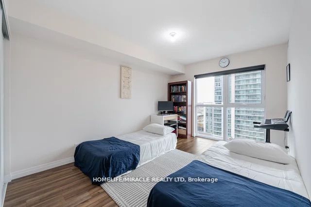  1002 - 2152 Lawrence Ave  Toronto, M1R 0B5 | Image 15