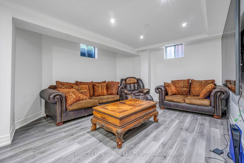 113 Roberson Dr  Ajax, L1T 3Z6 | Image 31